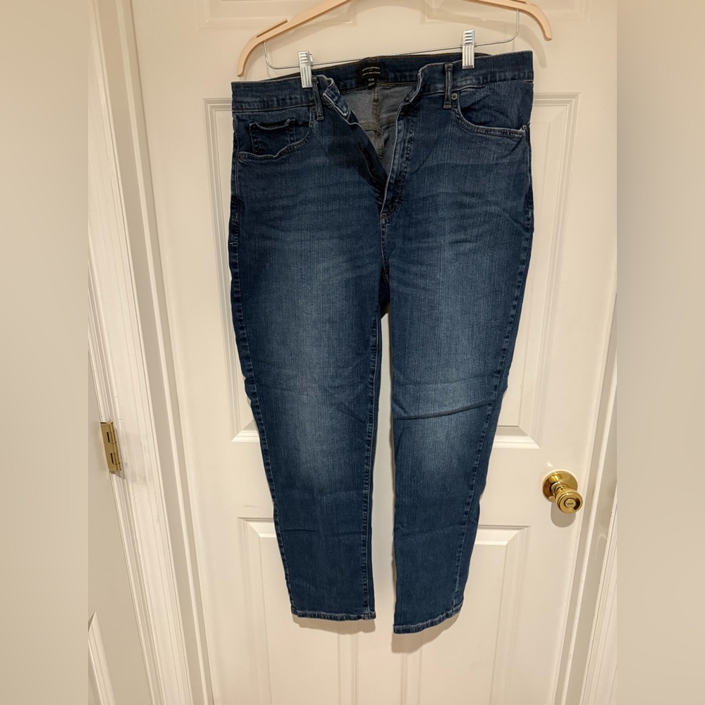 Banana Republic Factory Women’s Curvy Girlfriend Jeans